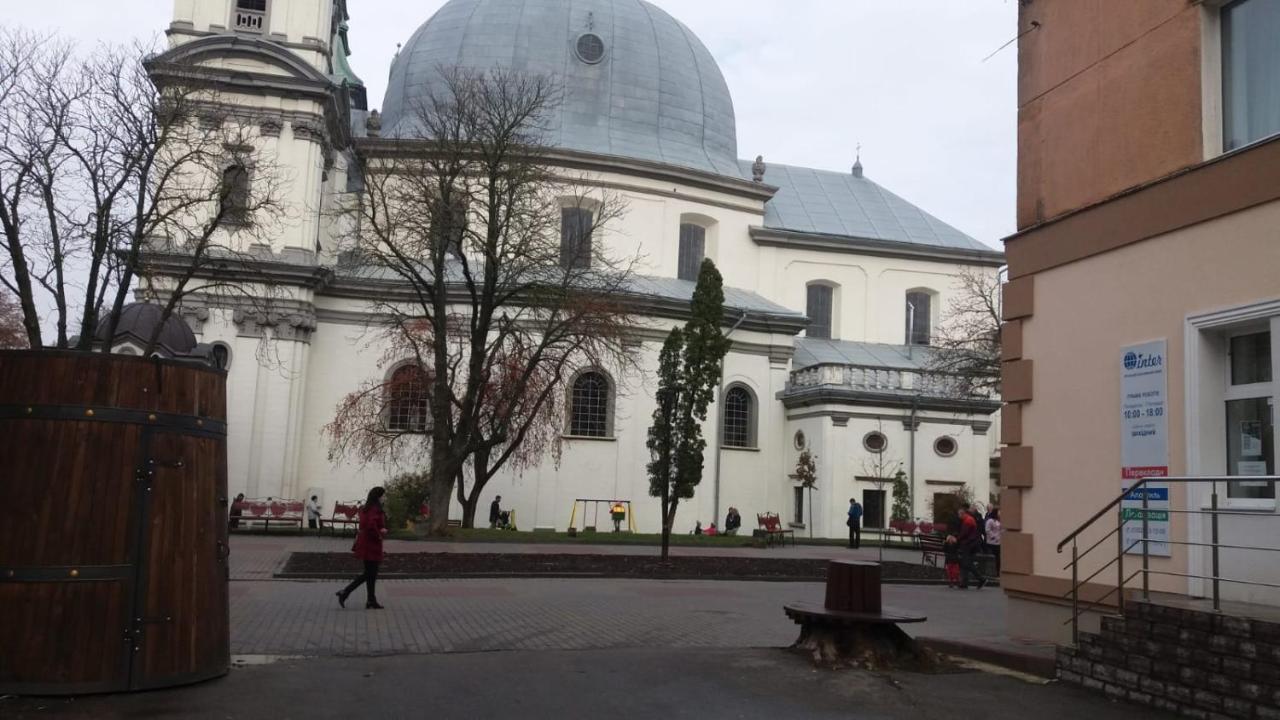 Central Studio Тернопил Екстериор снимка